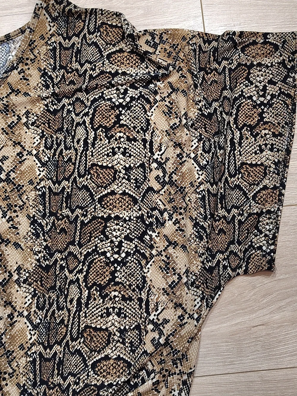 Snake Print Tie-Front Top in Brown and Black,  Plus Size 2X - Picture 6 of 8